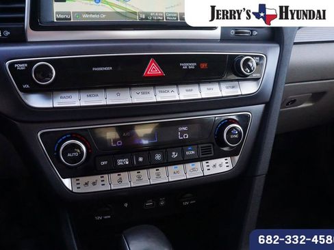 Used 2019 Hyundai Sonata Limited w/ Ultimate Package 02 image 13