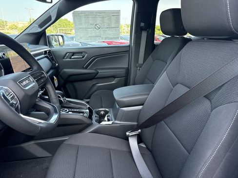 New 2026 GMC Canyon Elevation w/ Convenience Package AWD/4WD image 5