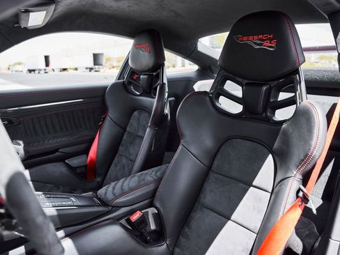 Used 2018 Porsche 911 GT2 RS RWD image 51