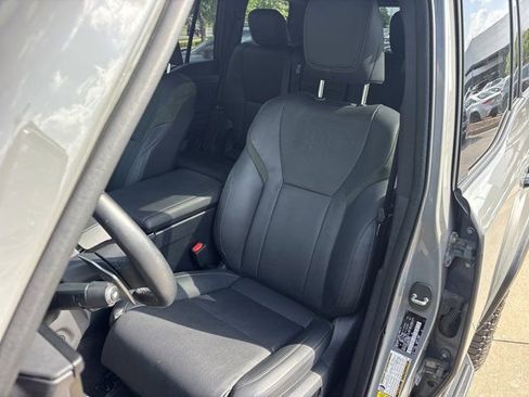 Used 2024 Lexus GX 550 AWD/4WD image 22