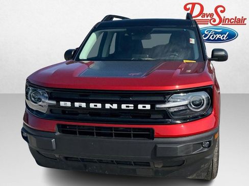 Used 2024 Ford Bronco Sport Outer Banks image 2