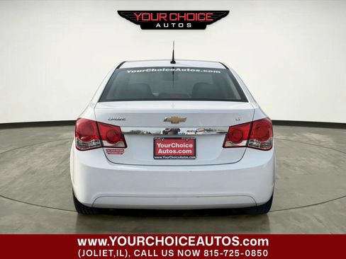 Used 2011 Chevrolet Cruze LT image 4