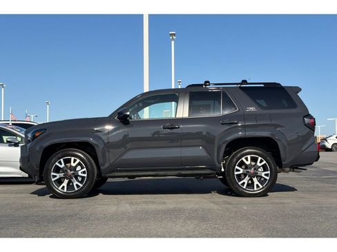 New 2026 Toyota 4Runner TRD Sport Premium AWD/4WD image 7