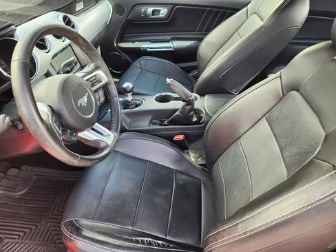 Used 2017 Ford Mustang GT Premium w/ Equipment Group 401A image 10