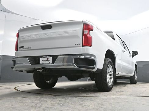 Used 2020 Chevrolet Silverado 1500 LTZ w/ LTZ Convenience Package image 38