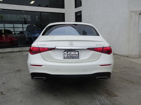 Used 2022 Mercedes-Benz S 580 4MATIC Sedan image 5