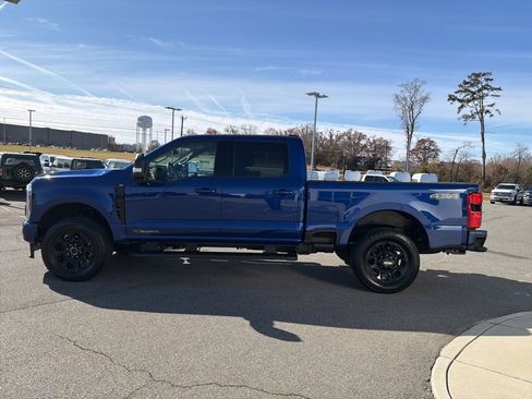 New 2026 Ford F250 XLT w/ XLT Premium Package AWD/4WD image 7