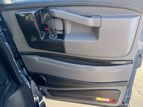 Used 2023 Chevrolet Express 2500 image 38