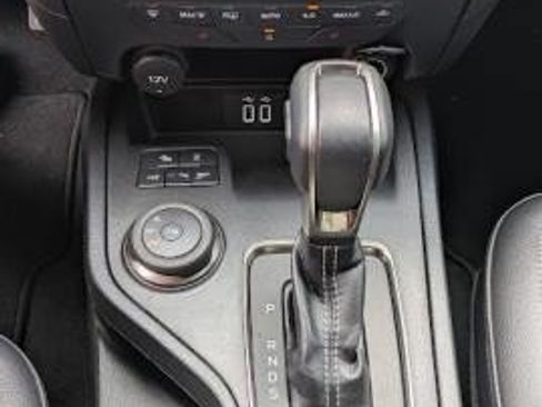 Used 2022 Ford Ranger Lariat w/ Equipment Group 501A High AWD/4WD image 12