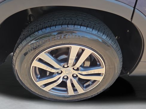 Certified 2017 Honda Pilot EX image 33