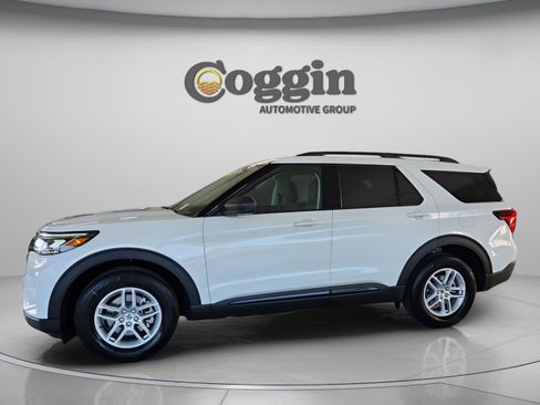 New 2026 Ford Explorer Active w/ Active Comfort Package image 1