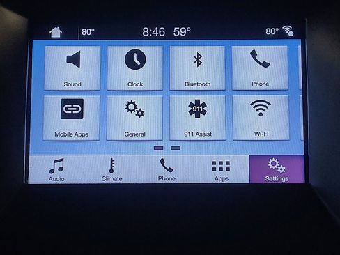 Used 2018 Ford Edge Titanium image 25