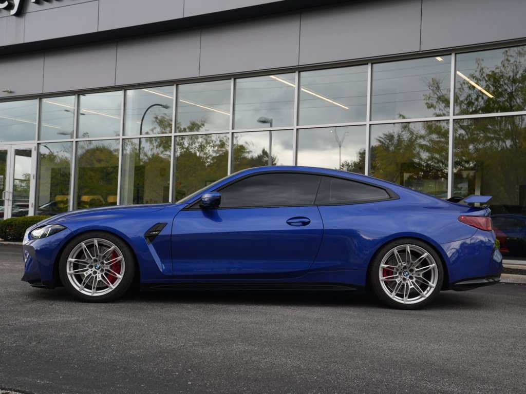 Used 2025 BMW M4 Coupe w/ Executive Package RWD image 8