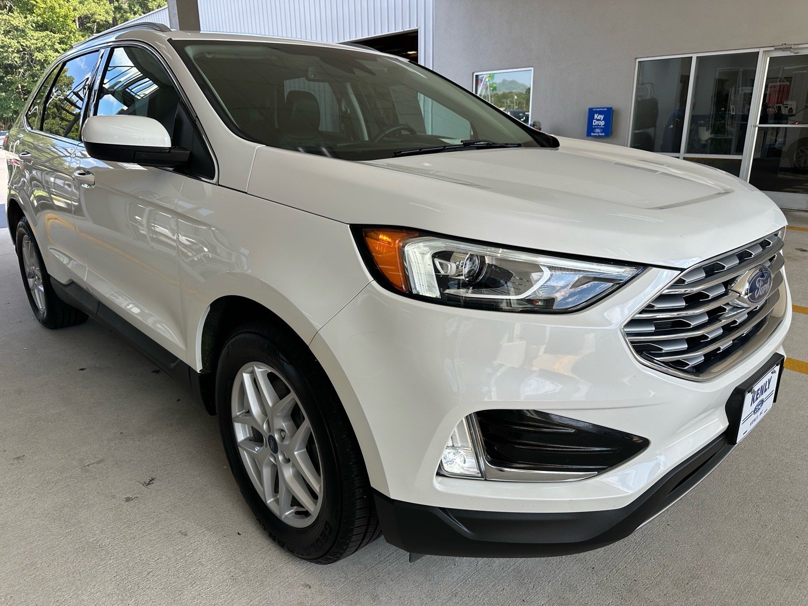 Used 2021 Ford Edge SEL w/ Convenience Package FWD image 7