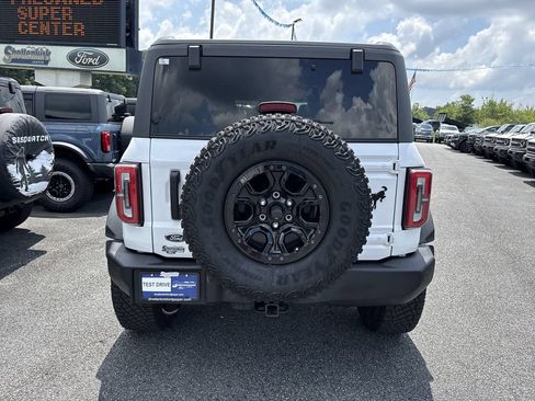 Used 2024 Ford Bronco Wildtrak AWD/4WD image 6