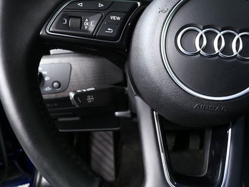 Used 2019 Audi A4 2.0T Premium image 9