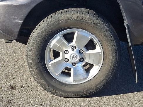 Used 2015 Toyota Tacoma PreRunner image 8