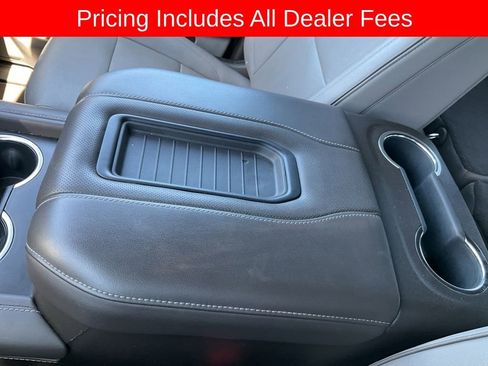 Used 2024 GMC Yukon SLT RWD image 20