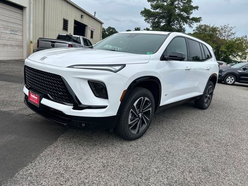 New 2026 Buick Enclave Sport Touring w/ Power Package image 2