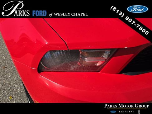 Used 2010 Ford Mustang Coupe image 6