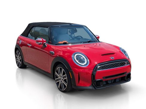 Used 2023 MINI Cooper S FWD image 3