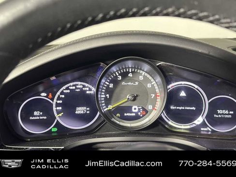 Used 2022 Porsche Cayenne Turbo S image 23