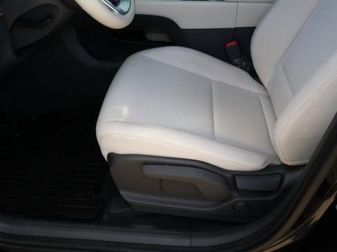 Used 2026 Hyundai Santa Fe SE FWD image 12
