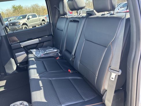 New 2025 Ford F250 Lariat w/ Lariat Ultimate Package image 13