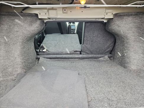 Used 2019 Nissan Versa SV image 31