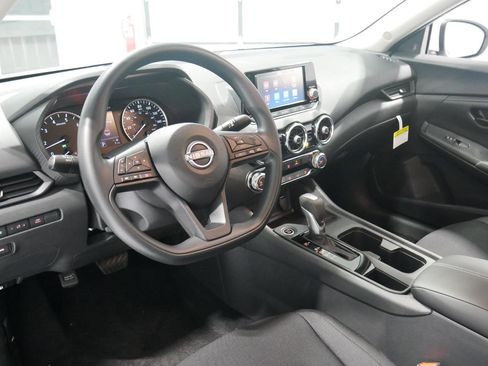 New 2025 Nissan Sentra S image 9