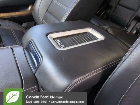Used 2019 GMC Yukon Denali AWD/4WD image 18