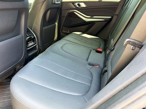 Used 2021 BMW X5 xDrive40i w/ M Sport Package AWD/4WD image 21
