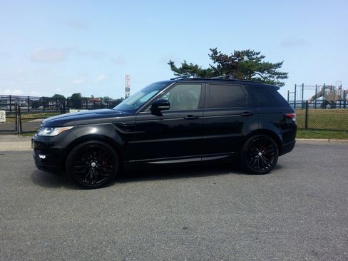 Used 2016 Land Rover Range Rover Sport Supercharged image 9