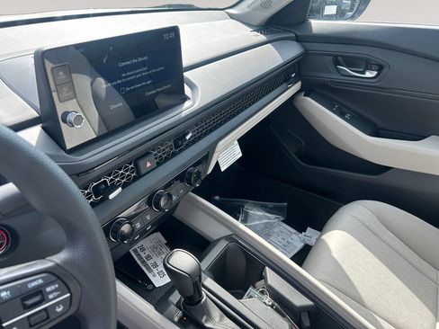 New 2026 Honda Accord SE image 15