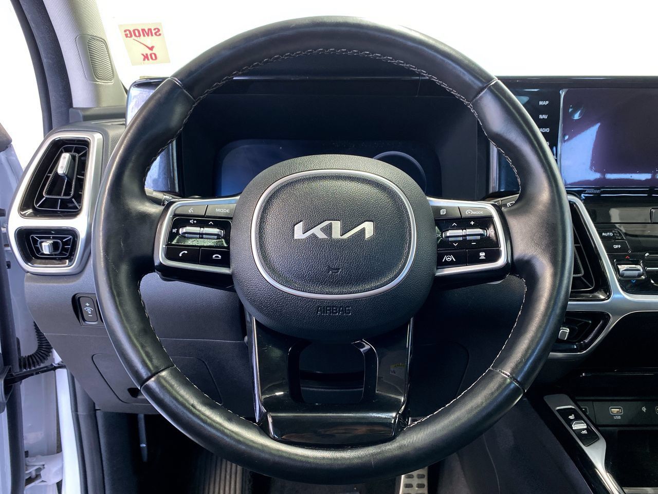 Certified 2022 Kia Sorento SX Prestige AWD/4WD image 22