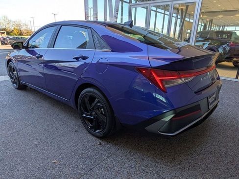 New 2026 Hyundai Elantra SEL Sport Premium FWD image 3