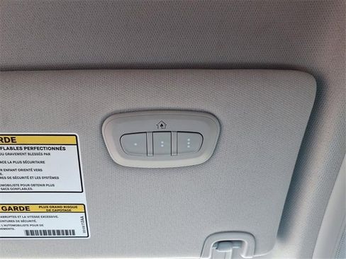 Used 2023 Jeep Cherokee Altitude Lux image 75