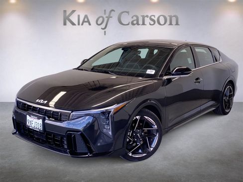 Certified 2025 Kia K4 EX FWD image 1