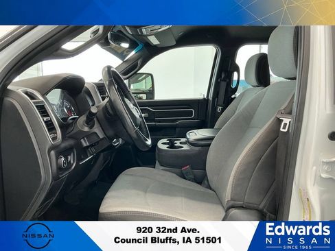 Used 2024 RAM 2500 Big Horn AWD/4WD image 22