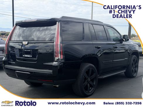 Used 2020 Cadillac Escalade Luxury w/ Escalade Sport Edition RWD image 6
