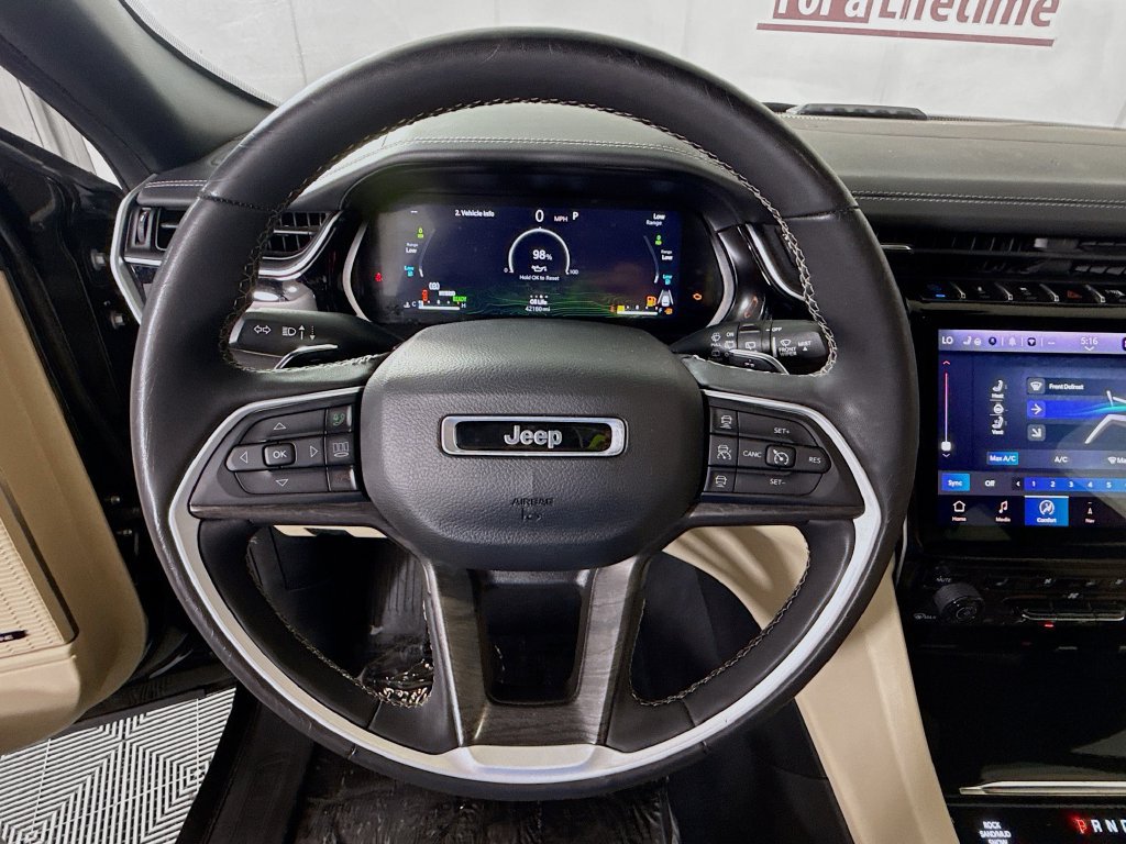 Used 2022 Jeep Grand Cherokee Limited 4xe w/ Luxury Tech Group II AWD/4WD image 21