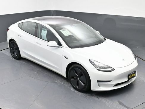 Used 2018 Tesla Model 3 Long Range image 43