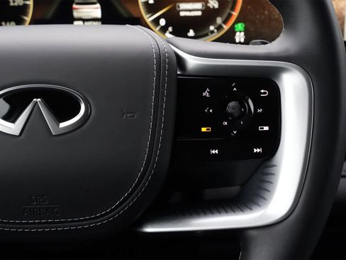 Certified 2025 INFINITI QX80 Sensory image 13