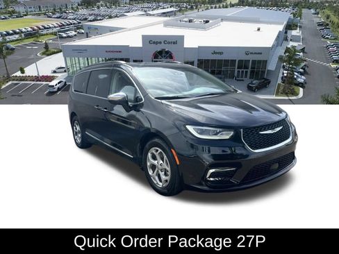 Certified 2023 Chrysler Pacifica Limited FWD image 3