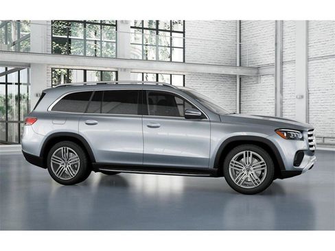 New 2026 Mercedes-Benz GLS 450 4MATIC image 14