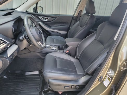Used 2022 Subaru Forester Limited AWD/4WD image 11