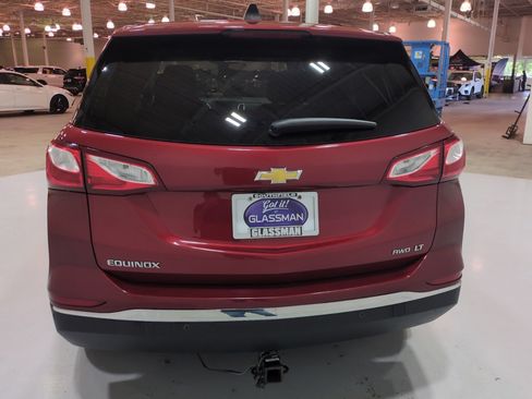 Used 2019 Chevrolet Equinox LT w/ Driver Convenience Package AWD/4WD image 4