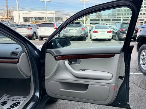 Used 2008 Audi A4 3.2 image 32