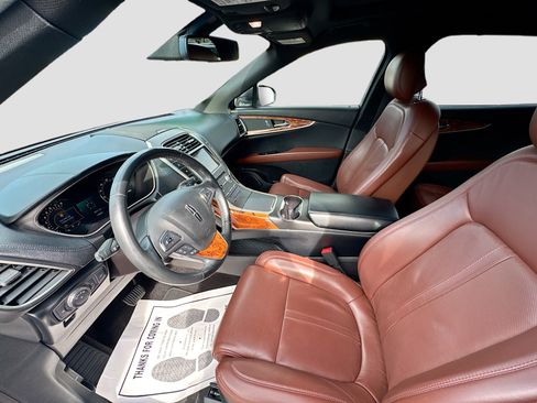 Used 2018 Lincoln MKX Reserve w/ Driver Assistance Package image 22