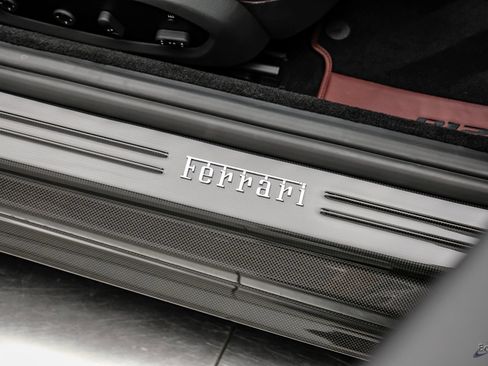 Used 2023 Ferrari 812 GTS RWD image 51